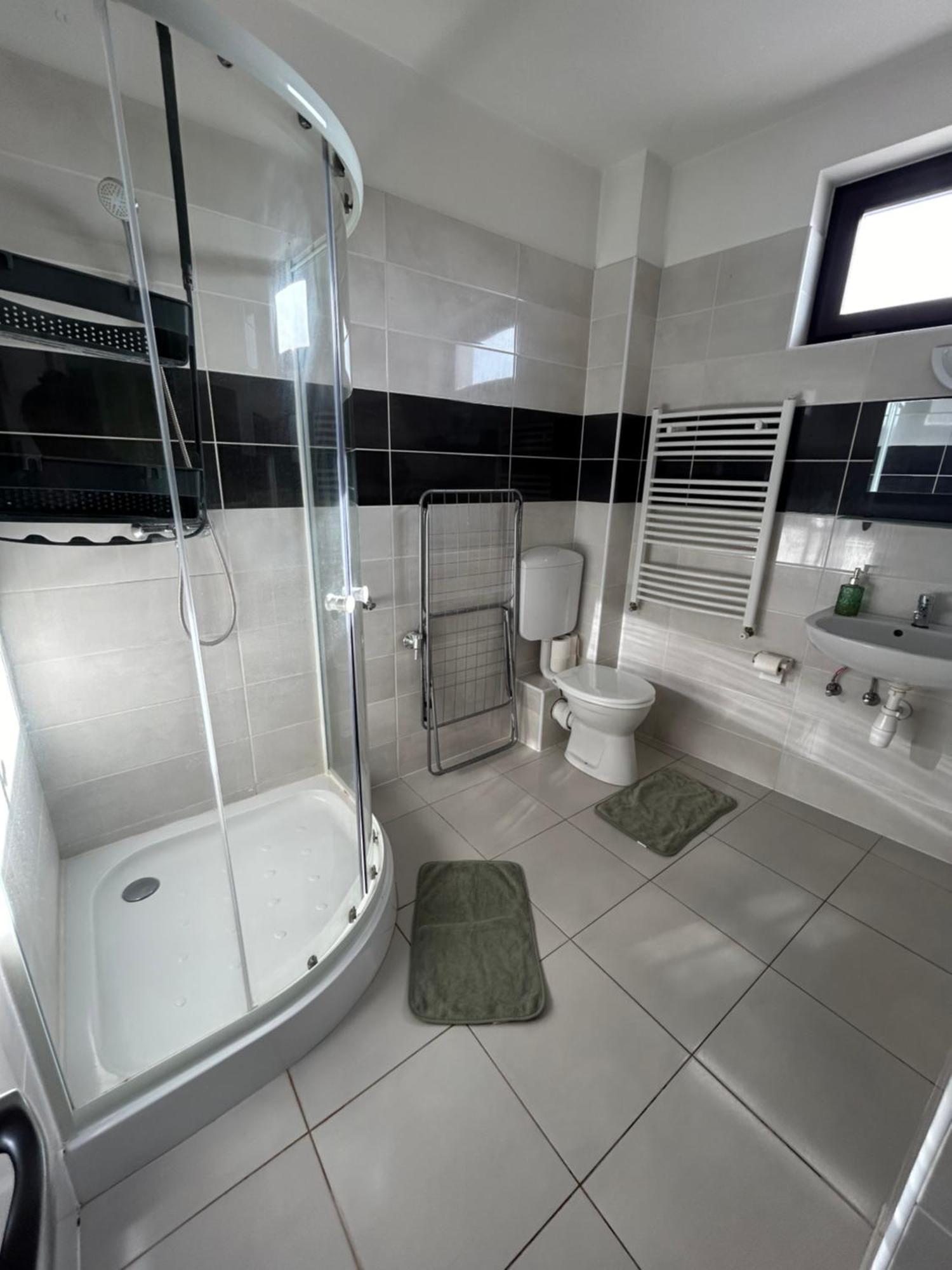 Lexi Classic Apartman Hajdúszoboszló Esterno foto